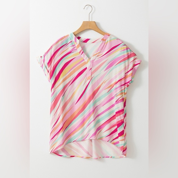 Blush Pink Color Block V-Neck Half Sleeve Blouse - Picture 5 of 8